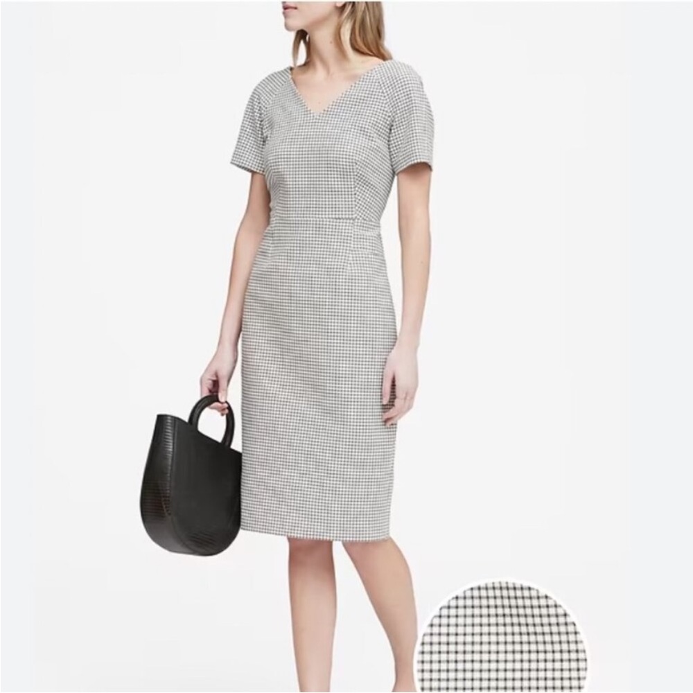 Banana Republic Bi-Stretch V-Back Dress